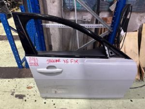 Jaguar XE Series X760 2015-2017 RF Door Actuator