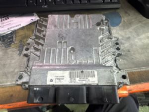 Peugeot 3008 II 2016-2018 ECU Computer