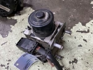 Mercedes-Benz S Class W221 2006-2011 ABS Pump