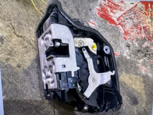 BMW 216D F46 LF Door Actuator