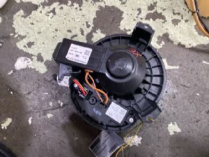 Jaguar XE Series X760 2015-2017 Blower Motor
