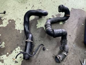 Jaguar XE Series X760 2015-2017 Intercooler Pipe