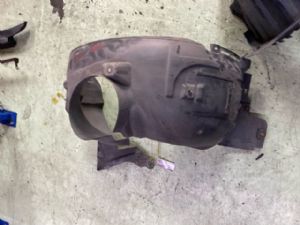 Mercedes-Benz CLA W117 2015 - 2019 LF Guard/Fender to Cowl Side Seal