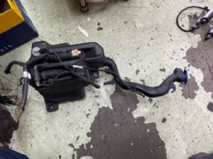 Mercedes-Benz CLA W117 2015 - 2019 Front Washer Bottle