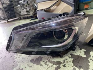 Mercedes-Benz CLA W117 2015 - 2019 L Headlight (HID)