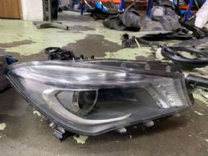 Mercedes-Benz CLA W117 2015 - 2019 R Headlight (HID)