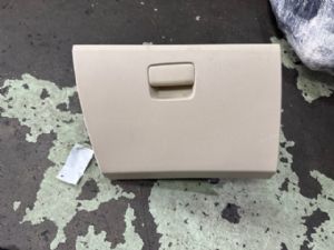 Mercedes-Benz CLA W117 2015 - 2019 Glove Box