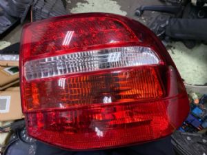 Porsche Cayenne 955 2003-2007 R Tail Light