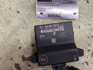 Porsche Cayenne 955 2003-2007 Gateway Control Module