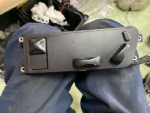 Porsche Cayenne 955 2003-2007 LF Seat Switch