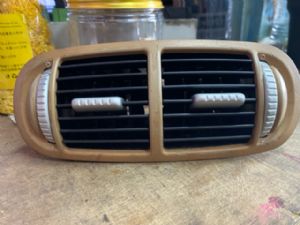 Porsche Cayenne 955 2003-2007 Rear Air Conditioning Vent