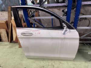 Mercedes-Benz GLC 250d C253 2015-2019 RF Door Exterior Handle