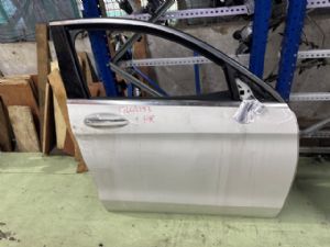 Mercedes-Benz GLC 250d C253 2015-2019 RF Door Regulator Motor