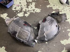 Mercedes-Benz GLC 250d C253 2015-2019 LF Guard/Fender to Cowl Side Seal