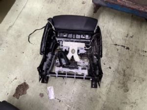 Mercedes-Benz GLC 250d C253 2015-2019 LF Seat Base