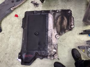 Mercedes-Benz GLC 250d C253 2015-2019 Engine Front Under Cover