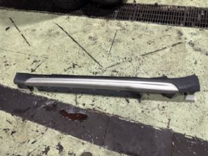 Mini Countryman F60 2017-2019 L Side Skirt