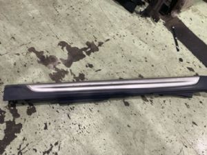 Mini Countryman F60 2017-2019 R Side Skirt