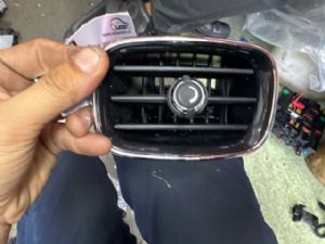 Mini Countryman F60 2017-2019 Dash Vent Surround LH