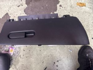 Mini Countryman F60 2017-2019 Glove Box