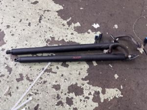 Mini Countryman F60 2017-2019 Tailgate Struts Set (Self Opening)