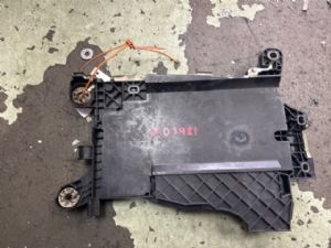 Mini Countryman F60 2017-2019 Battery Tray