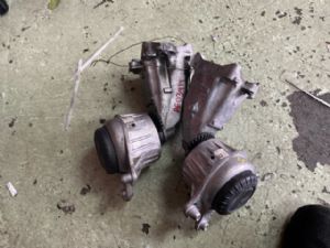 Mercedes-Benz C Class W205 2014-2018 Front Engine Mount
