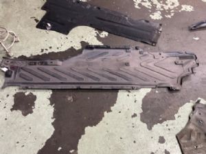 Mercedes-Benz C Class W205 2014-2018 LF Axle Splash Sheild