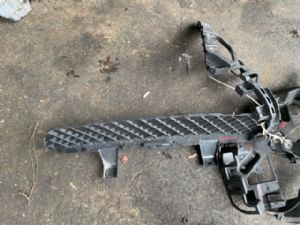 Peugeot 5008 2017-on Rear Bumper Retainer