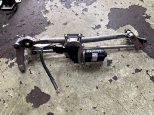 BMW 3 Series  325I E92 Front Wiper Motor