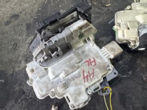 Audi A4 8K 2009-2012 LF Door Actuator
