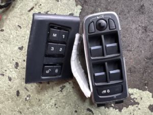 Jaguar F-Pace X761 2016-on RF Window Switch