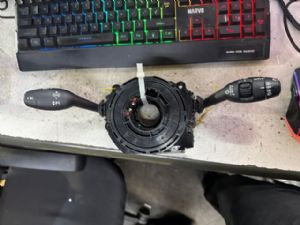 Mini Countryman F60 2017-2019 Indicator Switch