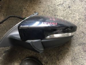 Volkswagen Passat 3.5C 2012-2015 LF Door Elec Mirror