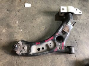 Volkswagen Passat 3.5C 2012-2015 RF Lower Arm