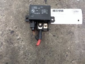 BMW 740Li F02 2008-2012 Battery Fuse Box