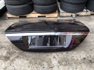 Jaguar XJ Series XJ 8 Boot Lid