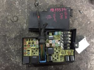 Volvo S40 P2 2007-2012 Fuse Box