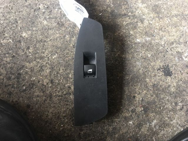 BMW 740Li F02 2008-2012 LF Window Switch
