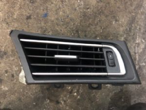 BMW 740Li F02 2008-2012 Dash Vent Surround RH