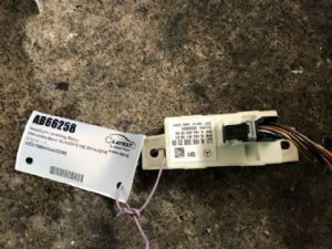 Mercedes-Benz GLA200 X156 2014-2016 Headlight Levelling Relay
