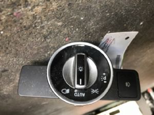 Mercedes-Benz GLA200 X156 2014-2016 Headlight Switch