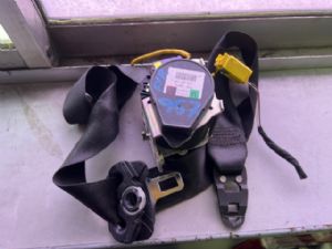 Porsche Cayenne 957 2008-2010 RF Seat Belt