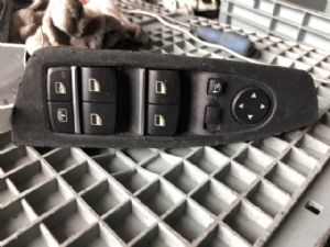 BMW 7 Series 740i RF Window Switch