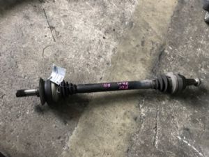 BMW 7 Series 740i LR Driveshaft