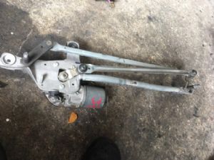 Volvo V60 2012-2015 Front Wiper Motor