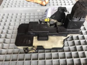 Volvo S60 2000-2009 RR Door Actuator