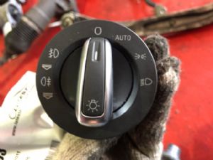 Audi A6 4.5F 2009-2011 Headlight Switch