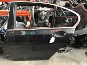 BMW 7 Series 740i LR Door Complete