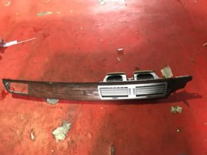 BMW 7 Series E66 730ii Dash Vent Surround Centre